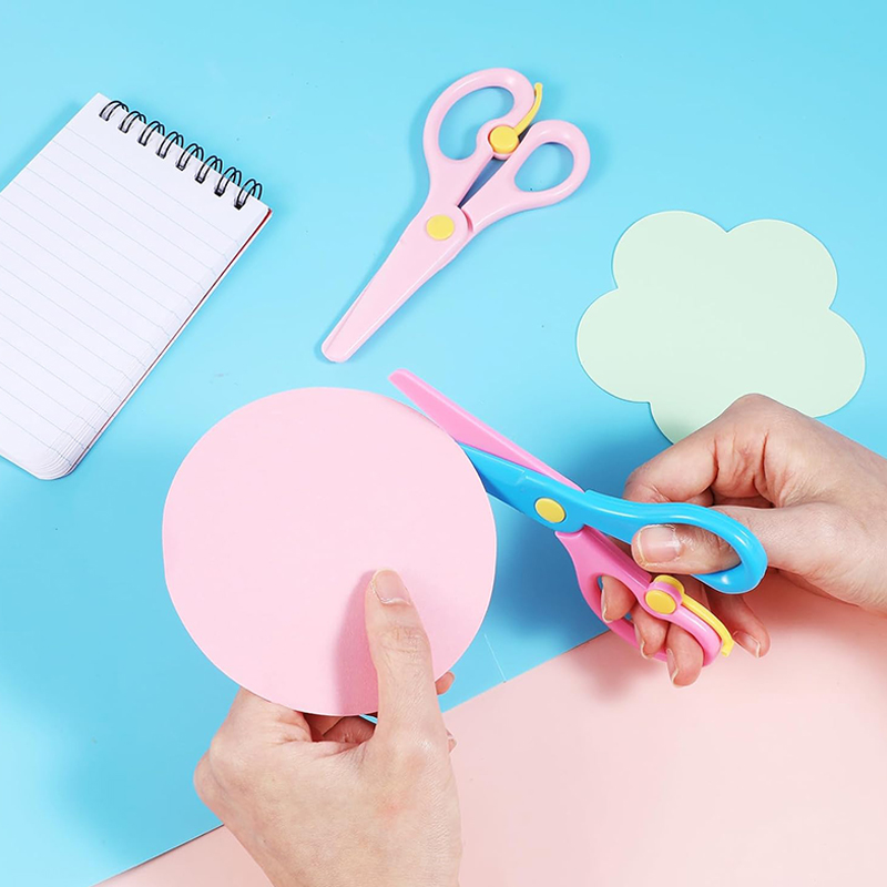 プラスチックはさみダブルカラースプライシング手作り DIY  - Baby Food Scissors のレビューと価格